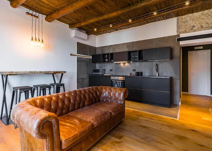 Starhost - Minerva Seaview Salerno